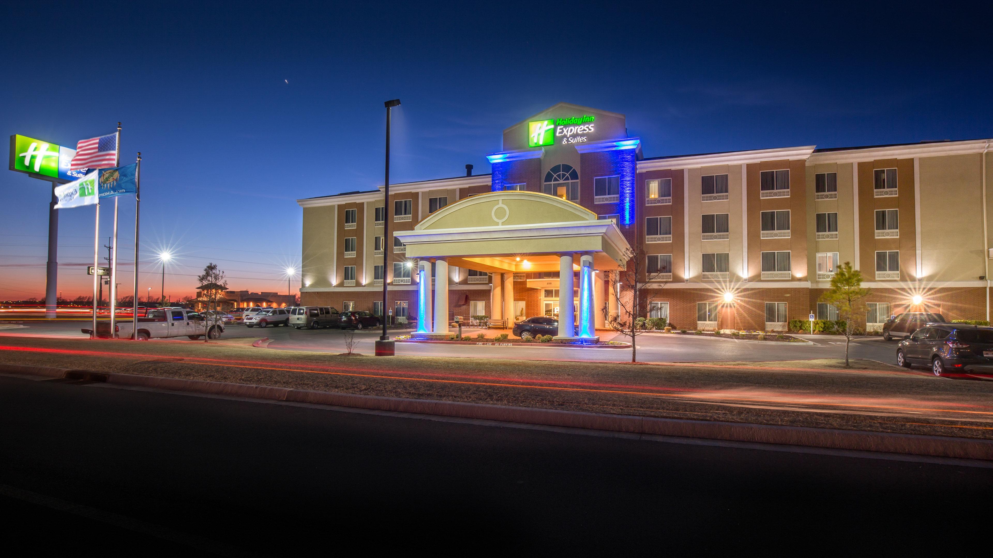 Holiday Inn Express Hotel And Suites Elk City By Ihg Exterior foto